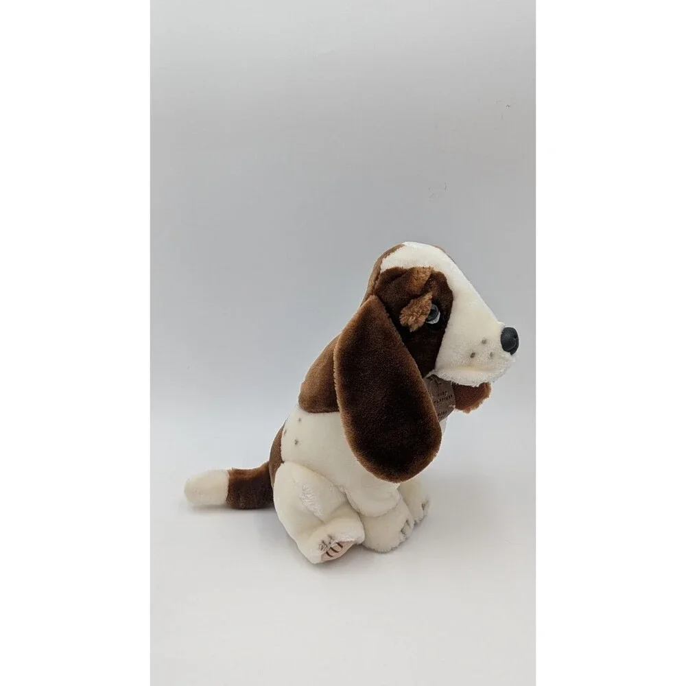 Hush Puppies Basset Hound Plush Dog Wolverine Brown White 